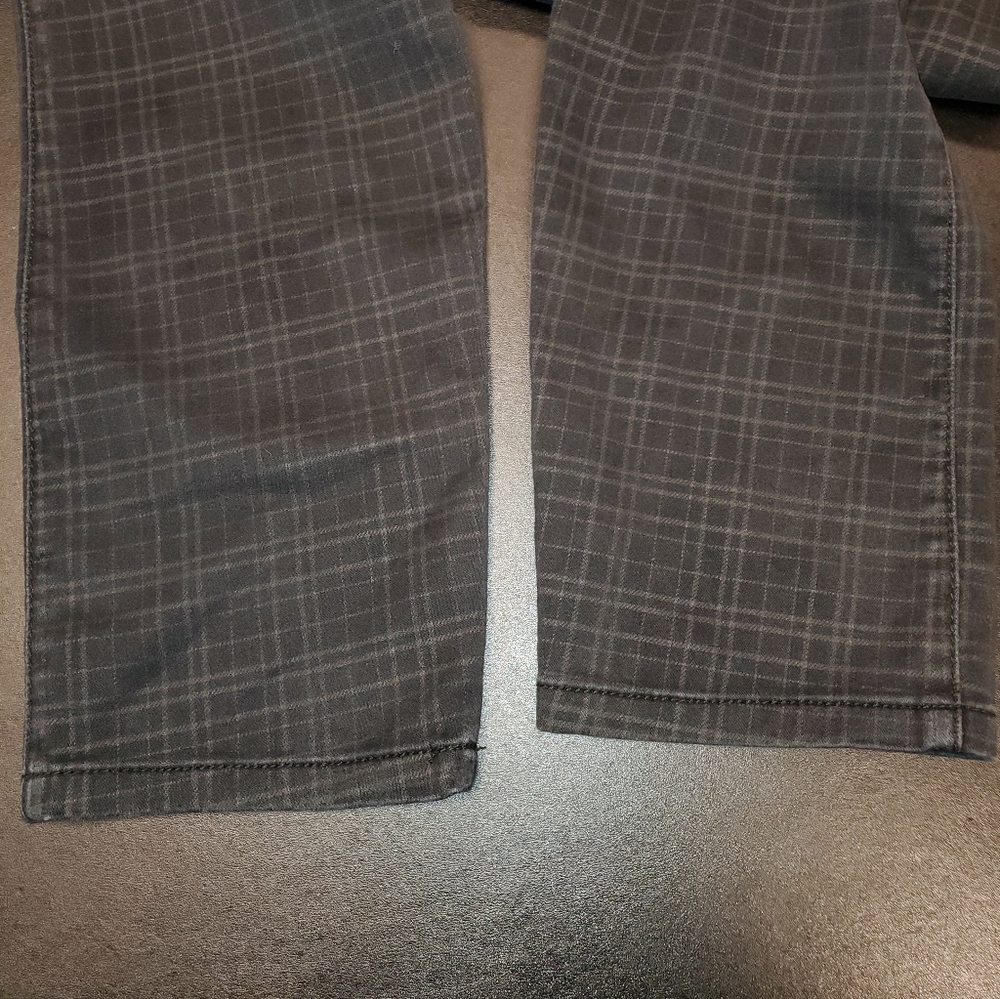 Torrid Black/Gray Plaid Jeans 20R - Picture 4 of 12